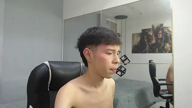 ash_ka Show Webcam