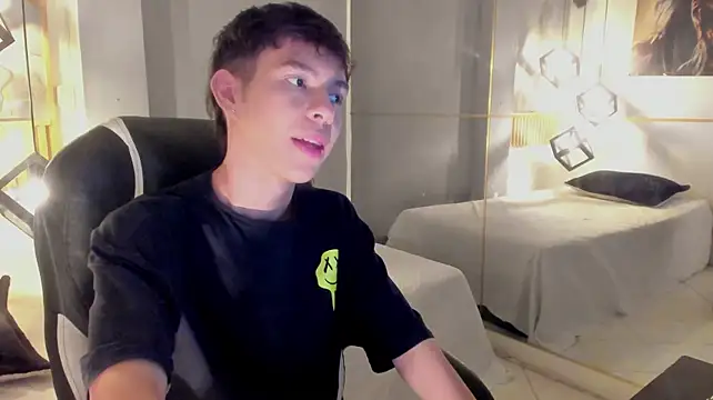 ash_ka Show Webcam