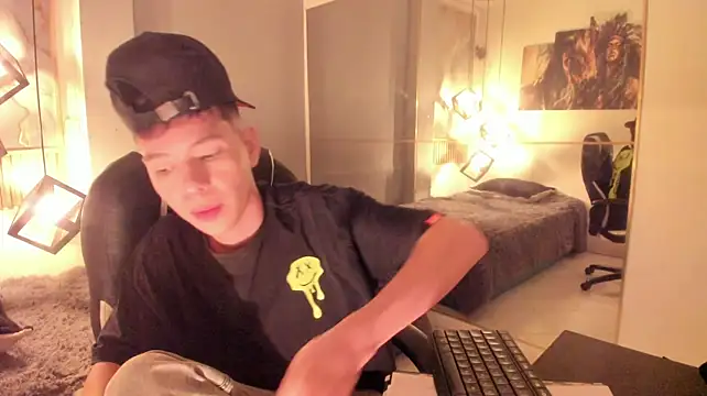 ash_ka Show Webcam