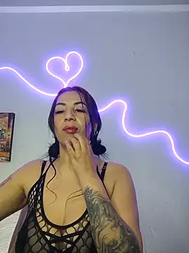 FrancheskaDior Chat XXX in diretta