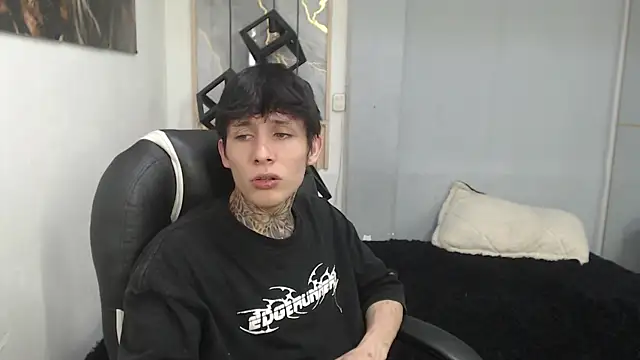 Webkamerová show Cry_thereal