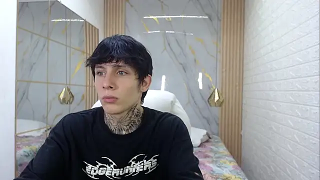 Cry_thereal Webcamshow