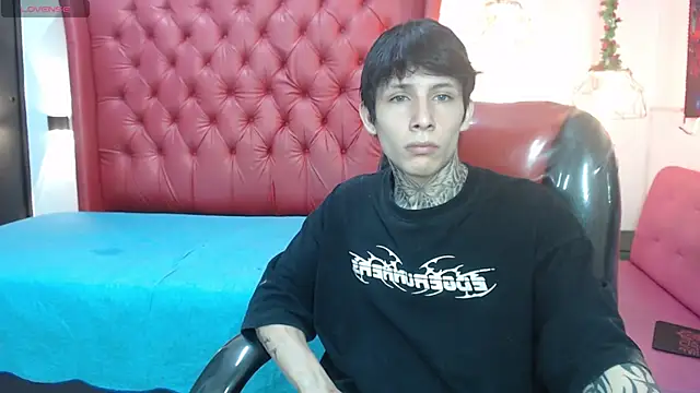 Вебкам-шоу Cry_thereal