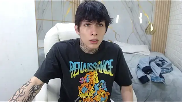 Cry_thereal 网络视讯表演