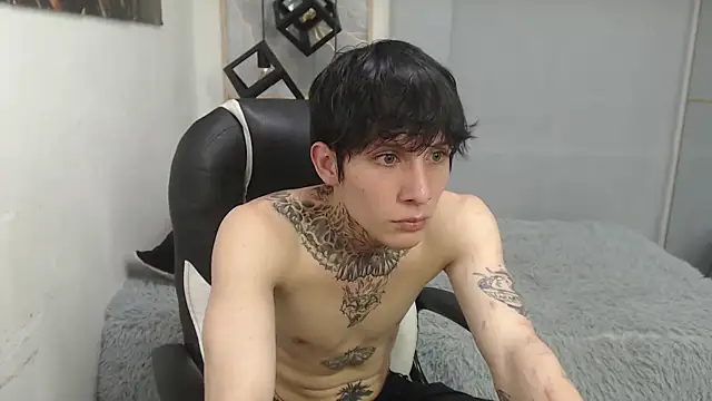 Show de webcam de Cry_thereal
