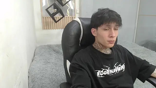 عرض كام Cry_thereal