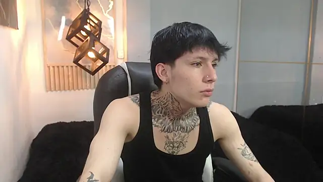 Cry_thereal: вебкам-шоу