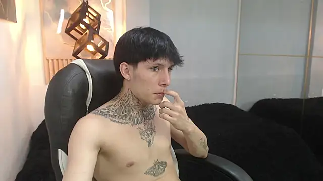 Show de webcam de Cry_thereal