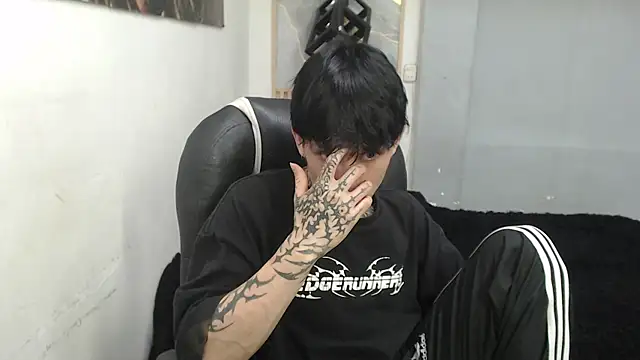 عرض كام Cry_thereal