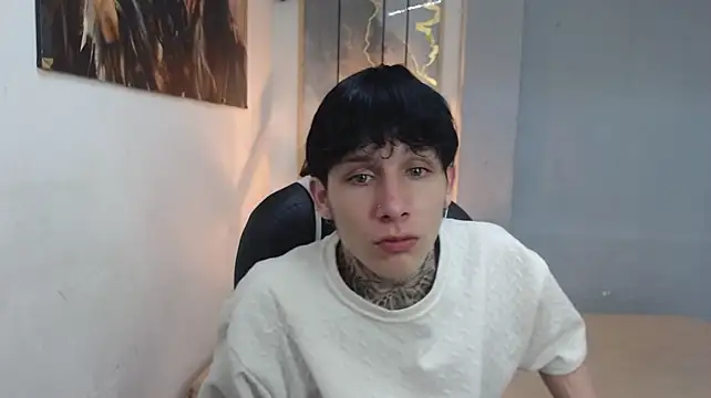Cry_thereal 在線直播表演
