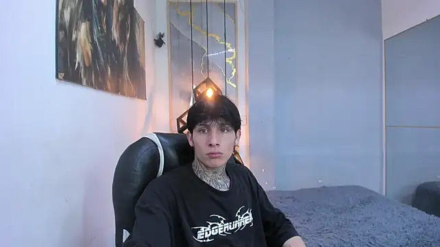 Cry_thereal Webcam show