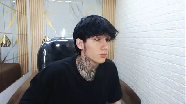Show de Cry_thereal na webcam