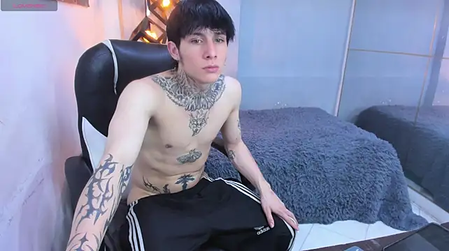 Cry_thereal Pertunjukan Webcam