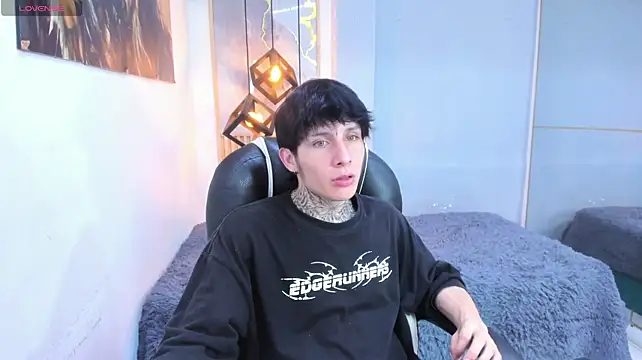 Webkamerová show Cry_thereal