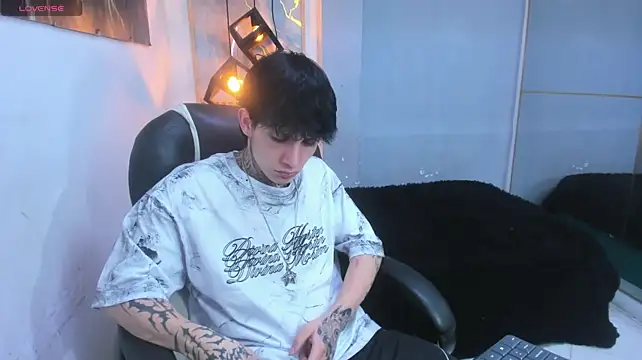 Cry_therealn Webbikameraesitys