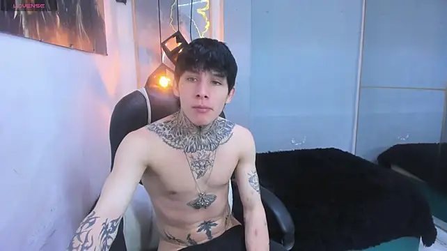 Cry_thereal Pertunjukan Webcam