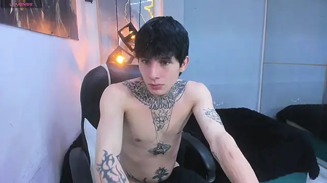 Cry_thereal Webcamshow