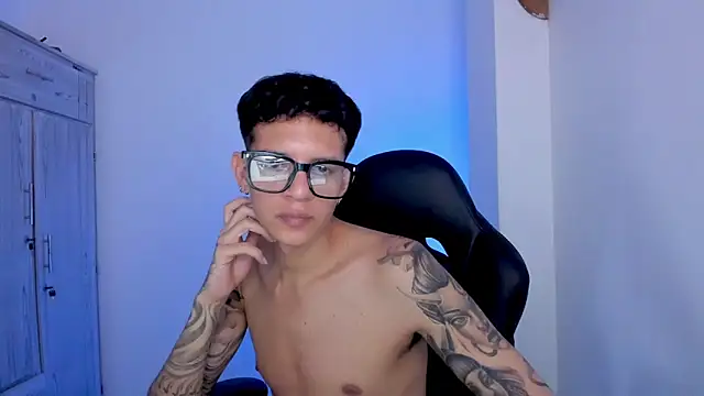 tylerrnova 在線直播表演