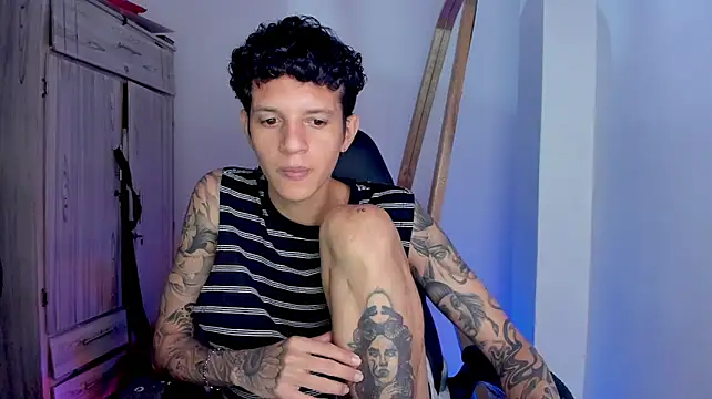 tylerrnova Webcamshow