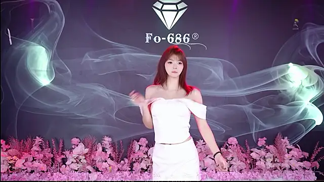 FO-6868 Pertunjukan Webcam