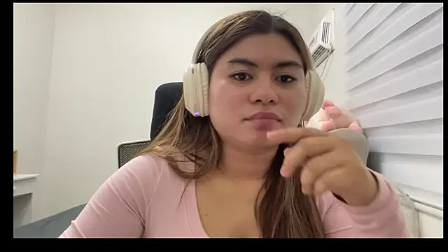 EboniSaxman Pertunjukan Webcam