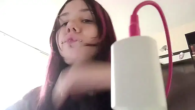 IronicBuckle Show in webcam