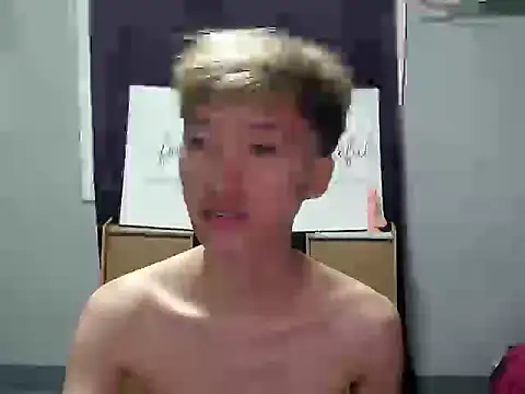 Fem_phiLboy69n Webbikameraesitys