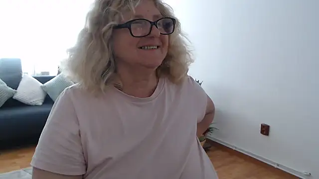 NoraMelow Live XXX-Chat