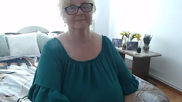NoraMelow Chat XXX in diretta