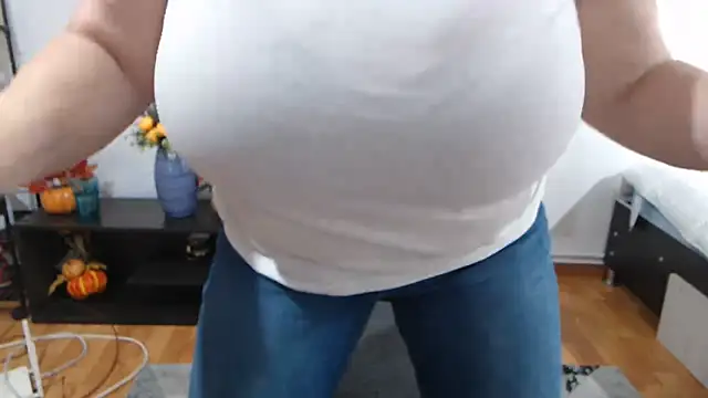 XXX chat uživo modela NoraMelow