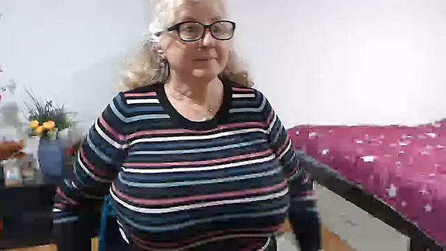 NoraMelow Live XXX Chat