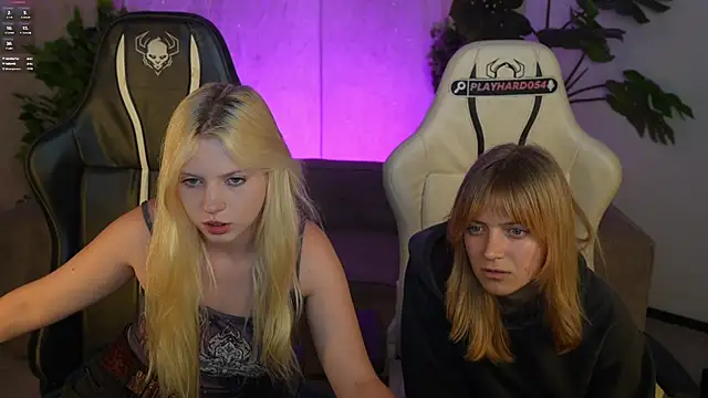 Вебкам-шоу Hello_Kitty054