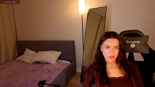 Chat XXX en directo de NicoleRossss