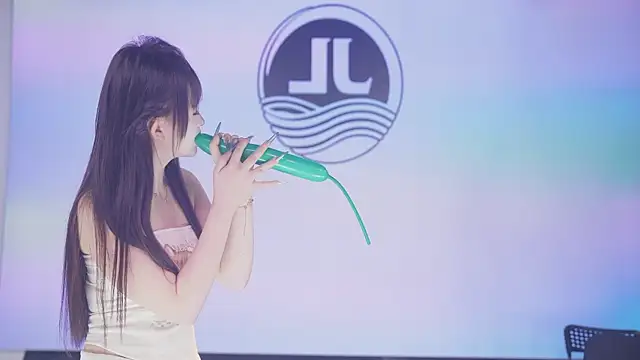 Sw-001 网络视讯表演