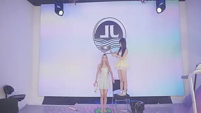 Sw-001 Webcam-Show