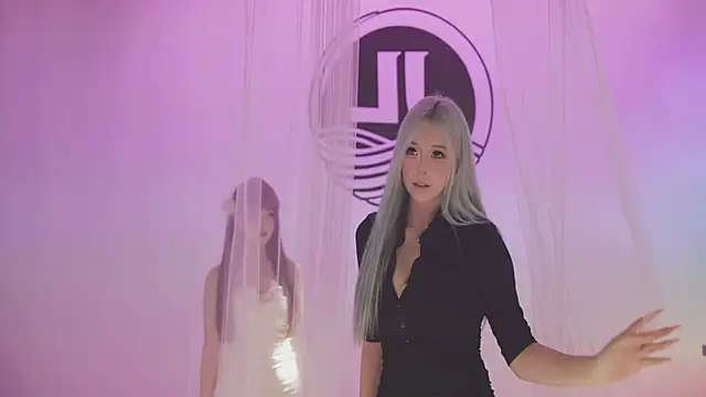 Sw-001 在線直播表演