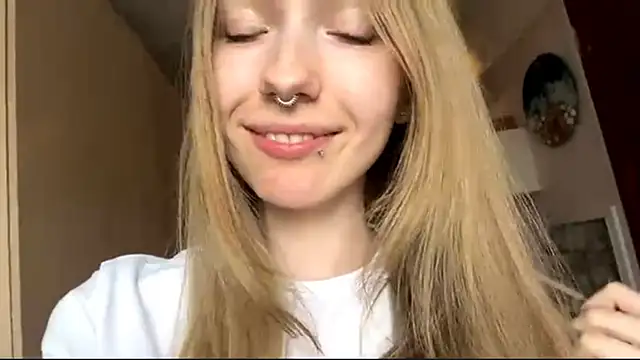 BivalentFalloff's Webcam Show