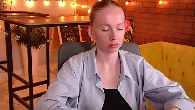 BellaRosewood's Live XXX Chat