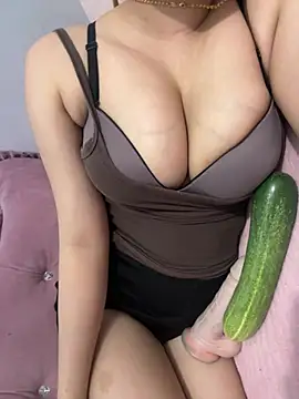 Lucy_k2 Show Webcam