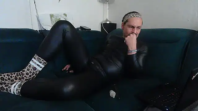 Stringer99Hot Webcam-Show