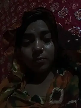 Simran_143's Webcam Show
