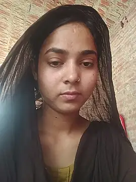 Simran_143 网络视讯表演