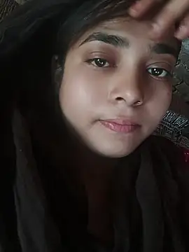 Simran_143's Webcam Show