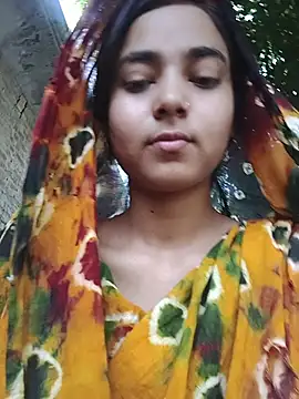 Simran_143 Pertunjukan Webcam
