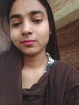 Simran_143 Show in webcam