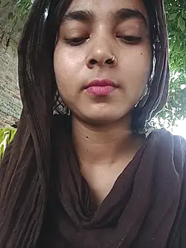 Simran_143's Webcam Show