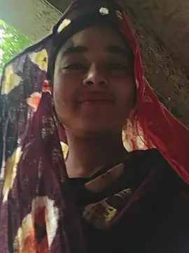 Simran_143n Webbikameraesitys