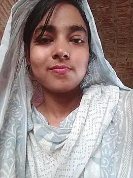 Simran_143 Pertunjukan Webcam