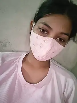 Pertunjukan Kamera Web Simran_143