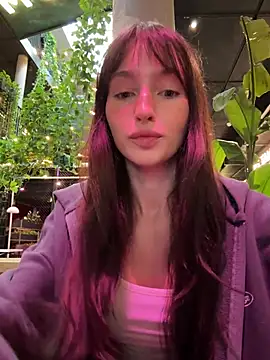 عرض كام -missbehaving-